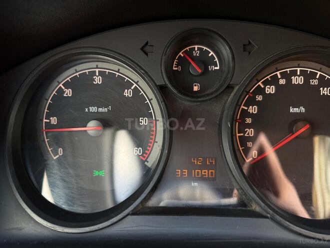 Opel Astra-2