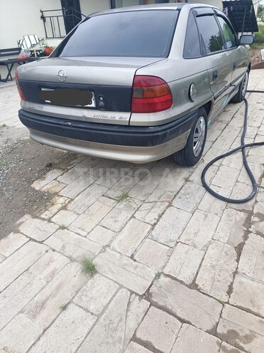 Opel Astra-6