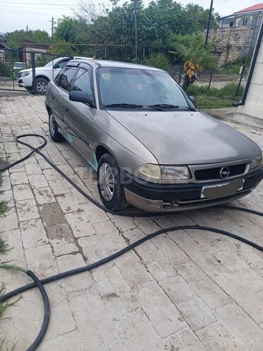 Opel Astra-5