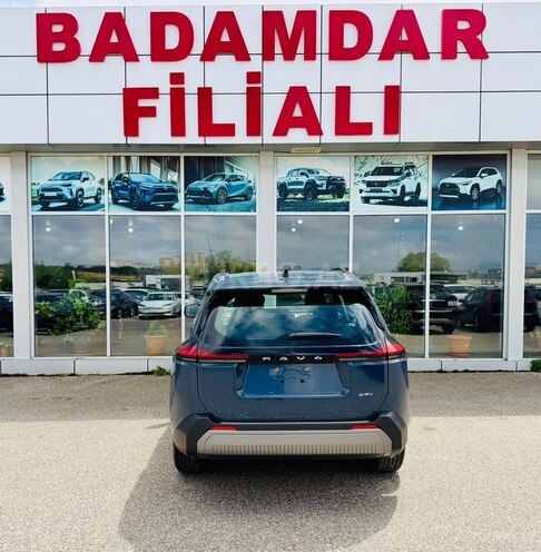Toyota RAV4-7
