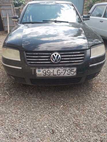 Volkswagen Passat-2