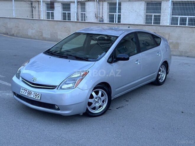 Toyota Prius-4