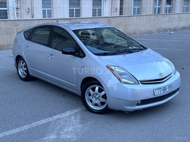 Toyota Prius-3