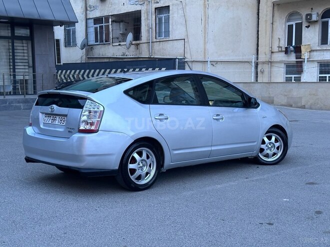 Toyota Prius-9