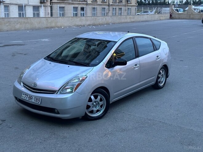 Toyota Prius-14