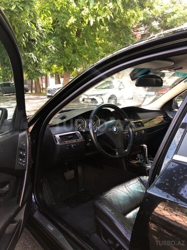 BMW 525-8