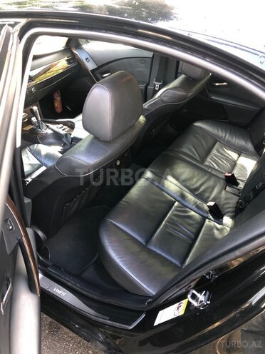 BMW 525-13