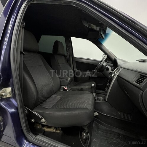 LADA (VAZ) Priora-8