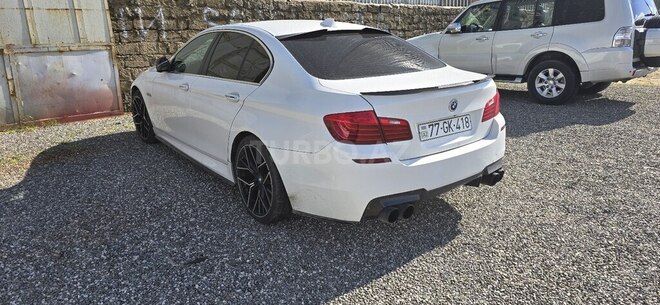 BMW 528-2