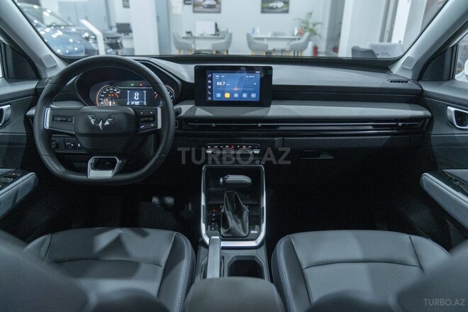 Wuling Alvez-17