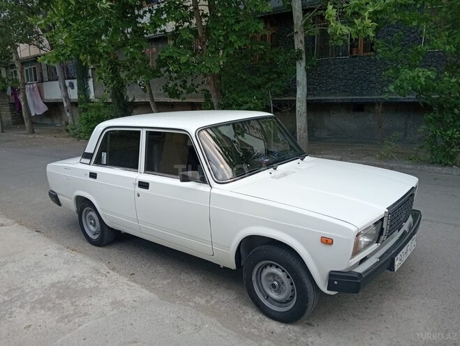 LADA (VAZ) 2107-3