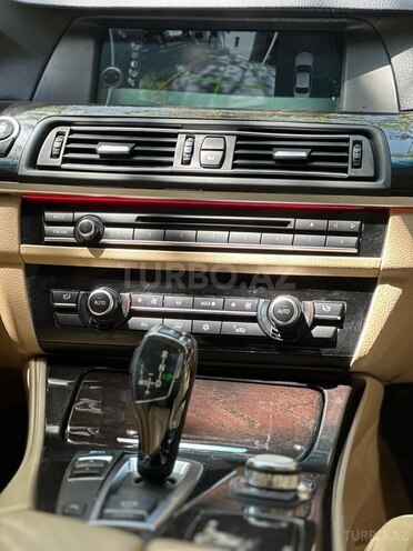 BMW 528-12