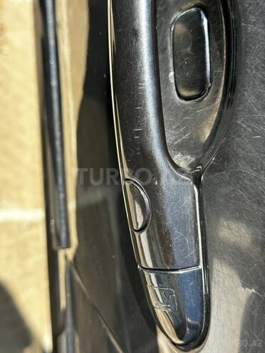 Renault Laguna-6