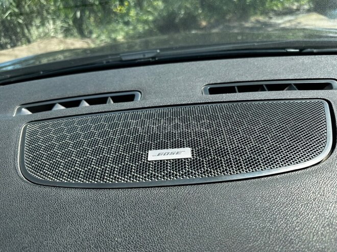Renault Laguna-9