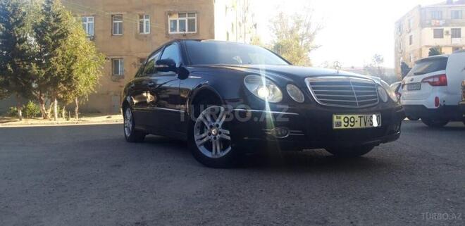 Mercedes E 220-2