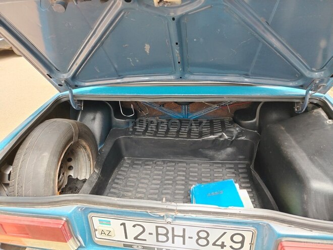 LADA (VAZ) 2107-8