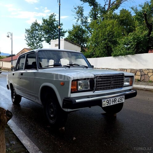 LADA (VAZ) 2107-5