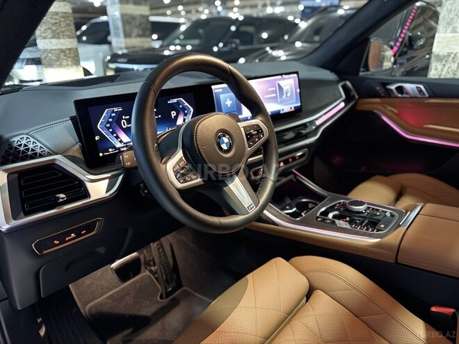 BMW X7-11