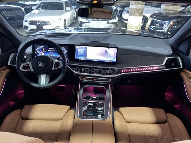 BMW X7-16