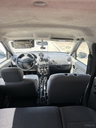 Dacia Logan-8