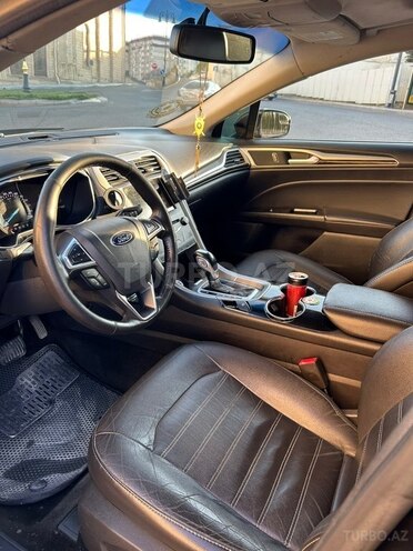 Ford Fusion (North America)-6