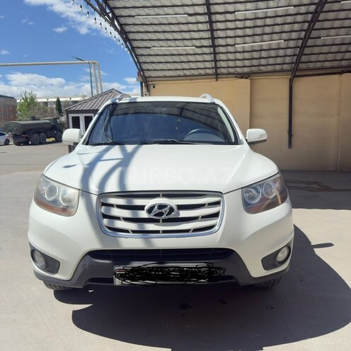 Hyundai Santa Fe-1