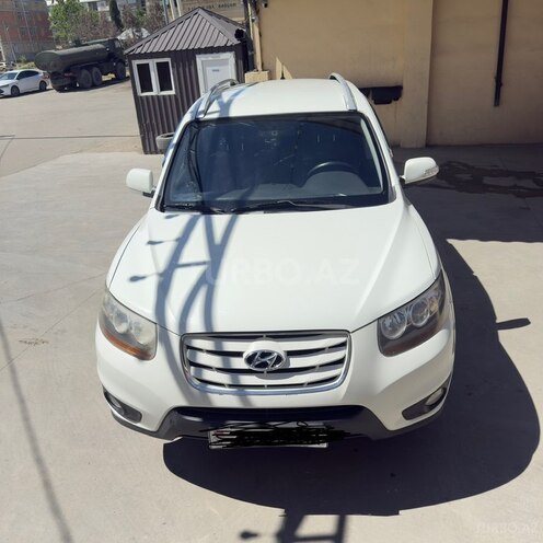 Hyundai Santa Fe-9