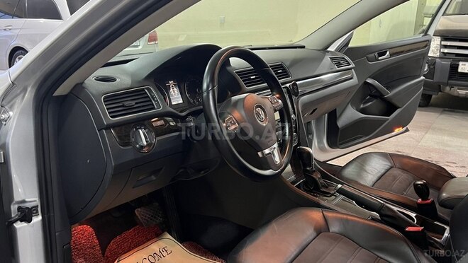 Volkswagen Passat-18