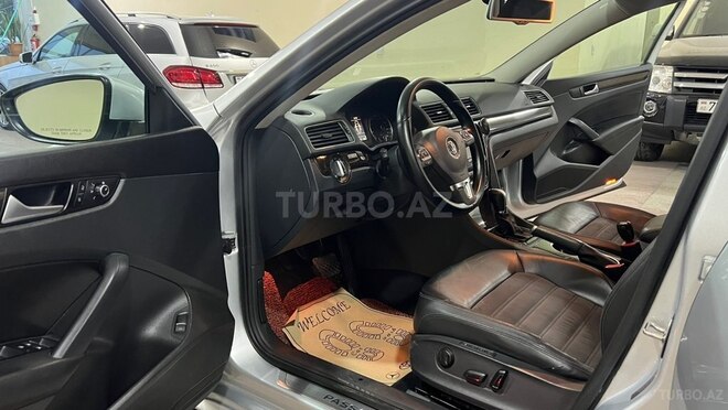 Volkswagen Passat-20