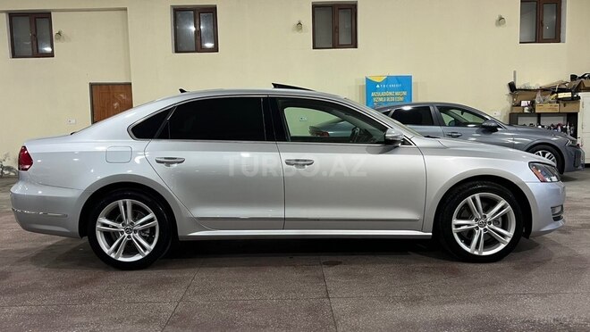 Volkswagen Passat-5