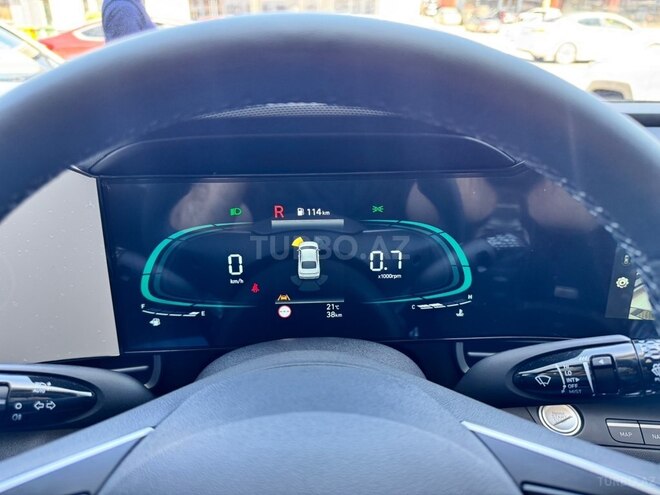 Hyundai Elantra-18