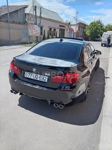BMW 528-2