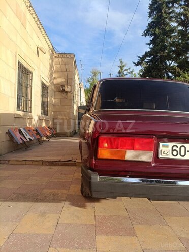 LADA (VAZ) 2107-4