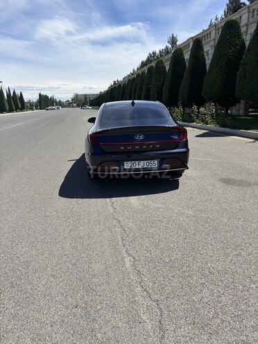 Hyundai Sonata-6