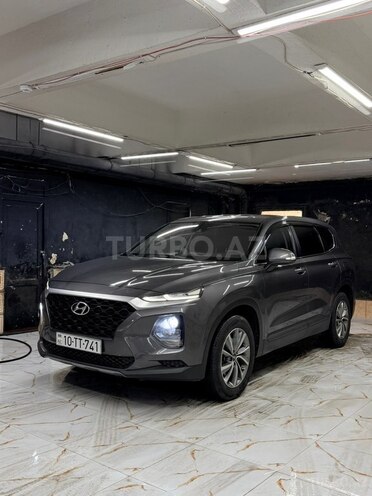 Hyundai Santa Fe-4