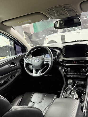 Hyundai Santa Fe-11