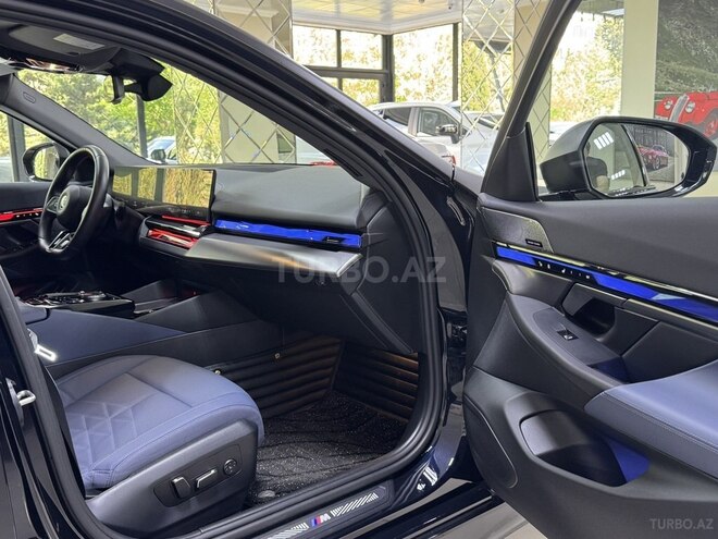 BMW i5-13