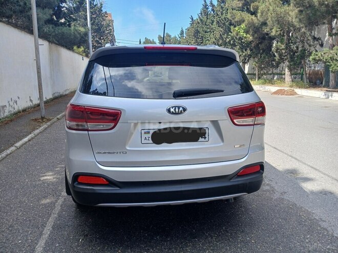 Kia Sorento-7