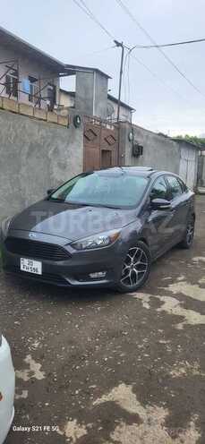 Ford Focus-14