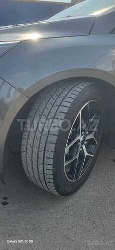 Ford Focus-8