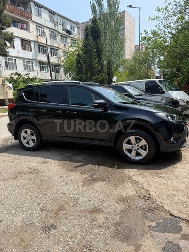 Toyota RAV4-3
