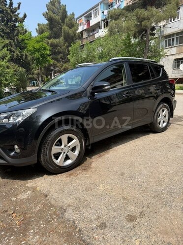 Toyota RAV4-4