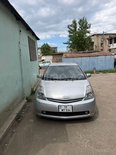Toyota Prius-1