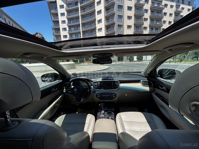 Kia Sorento-9