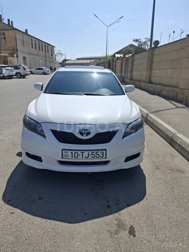 Toyota Camry-9