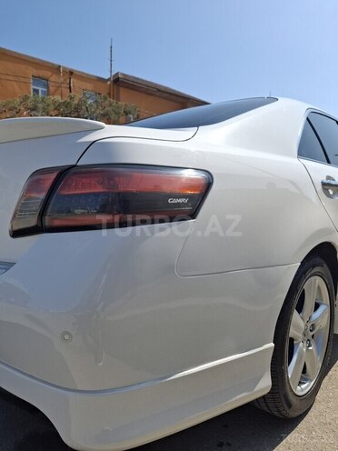 Toyota Camry-14