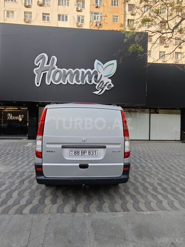 Mercedes Vito 2010, 281,000 km - 2.1 l - Bakı
