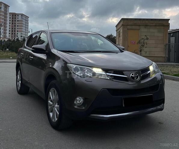 Toyota RAV4-6