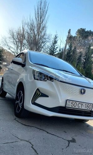Changan Benni E-Star-4