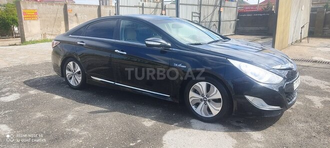 Hyundai Sonata-2